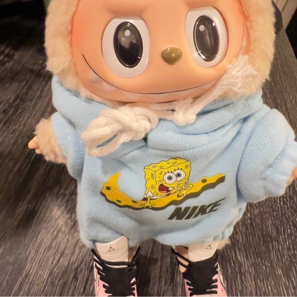 2pc SpongeBob onesie doll not included - Picture 6 of 6